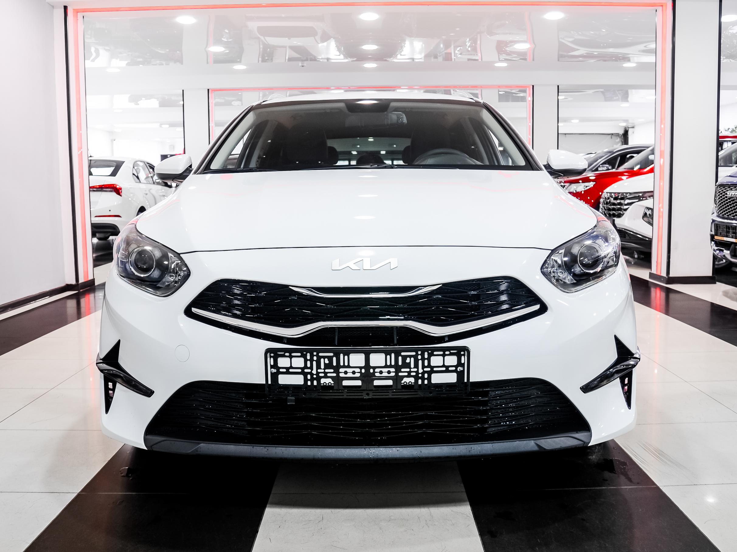 Киа Сид - комплектации и цены нового Kia Ceed 2025-2025 в Москве